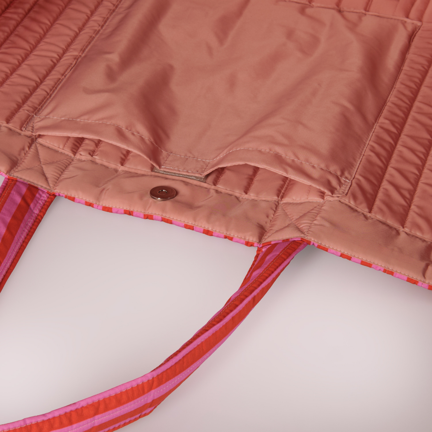 Rosy Pop Maxi Tote (NEW)