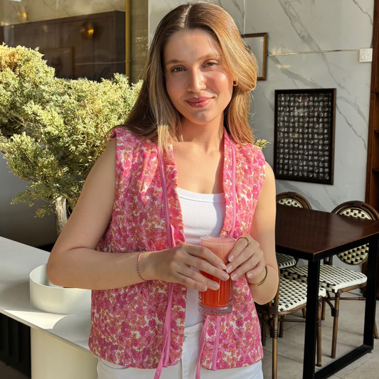 سترة مبطنة من غزل البنات